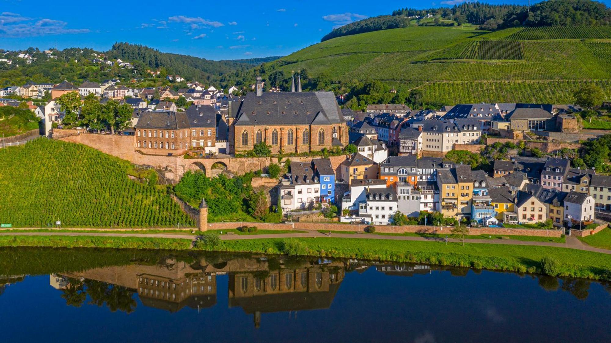 Ferienwohnungen Im Kimmelreich Irsch Екстер'єр фото